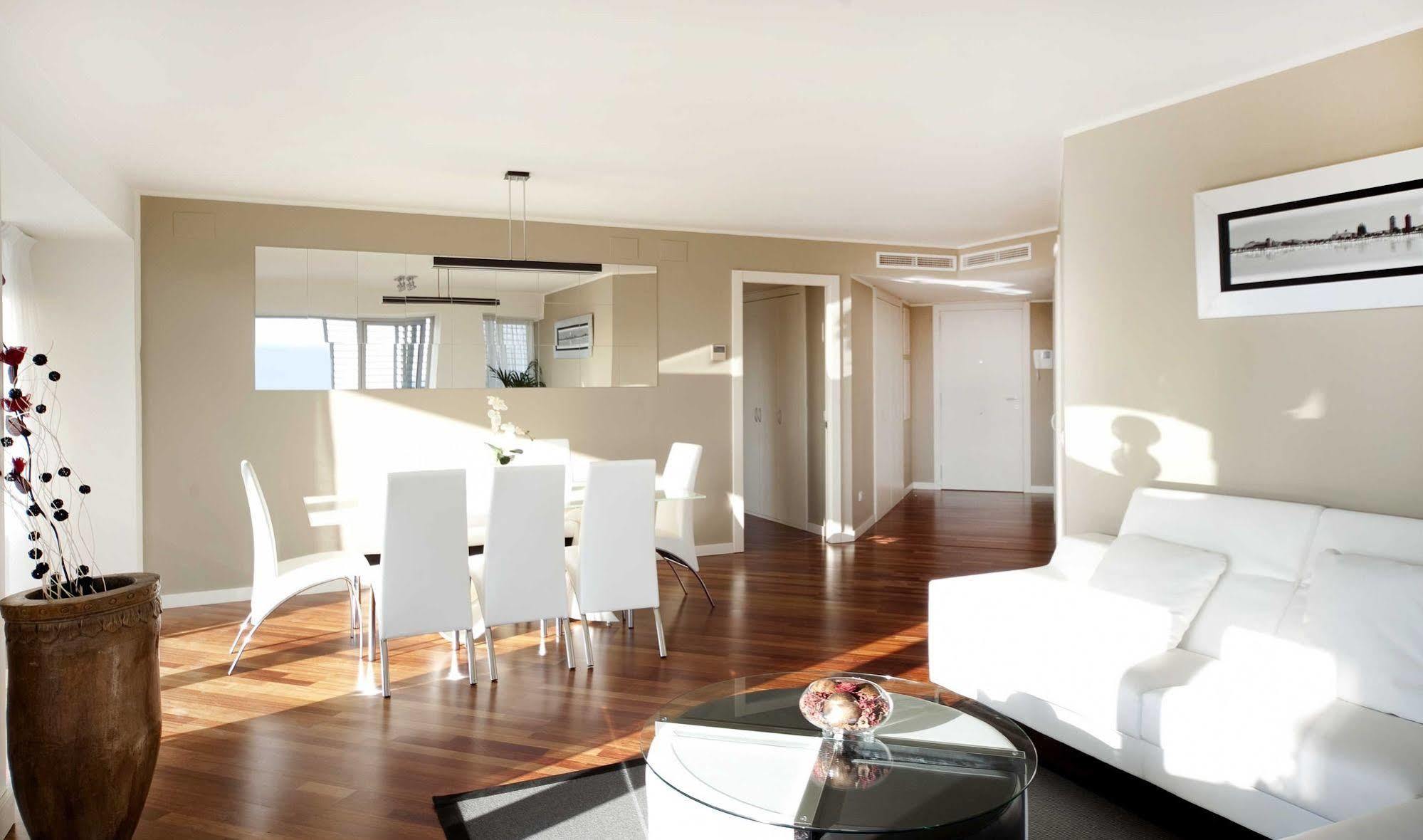 You Stylish Beach Apartments Barcelona Eksteriør billede